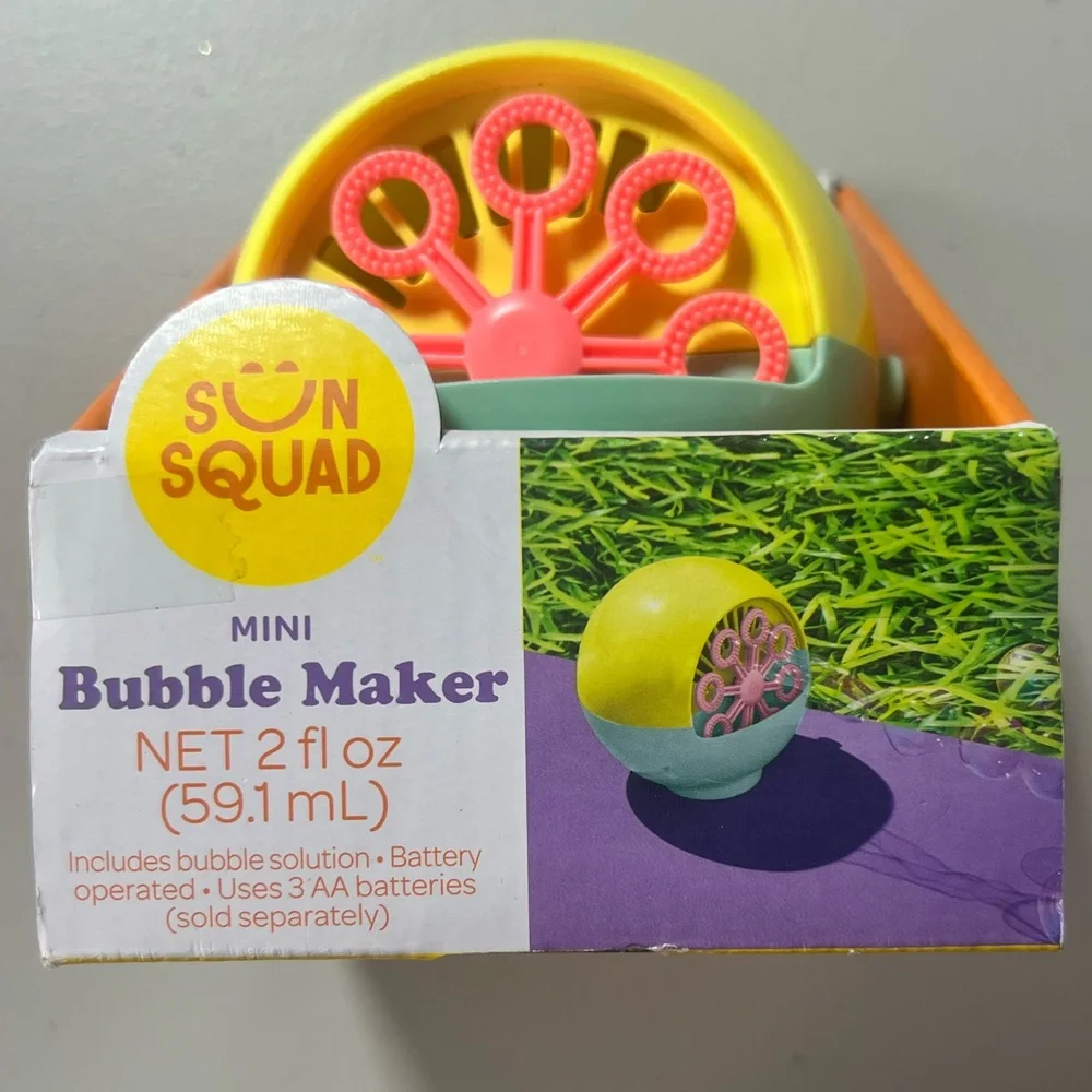 Sun Squad Bubble Maker - Yellow and Pink